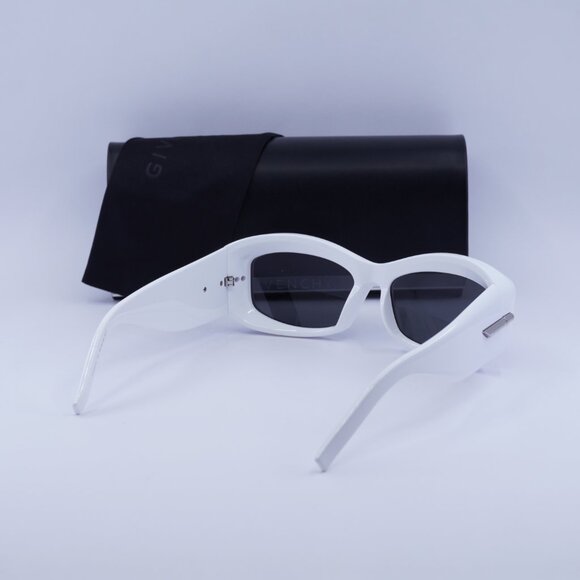 Givenchy GV40044U 21A Sunglasses White Geometric Frame, Smoke Lenses - Picture 10 of 10